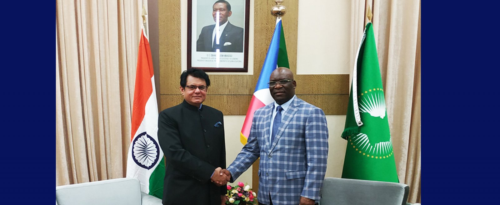 Ambassador meets Simeón Oyono Esono Angue, Minister of Foreign Affairs and Cooperation Equatorial Guinea
