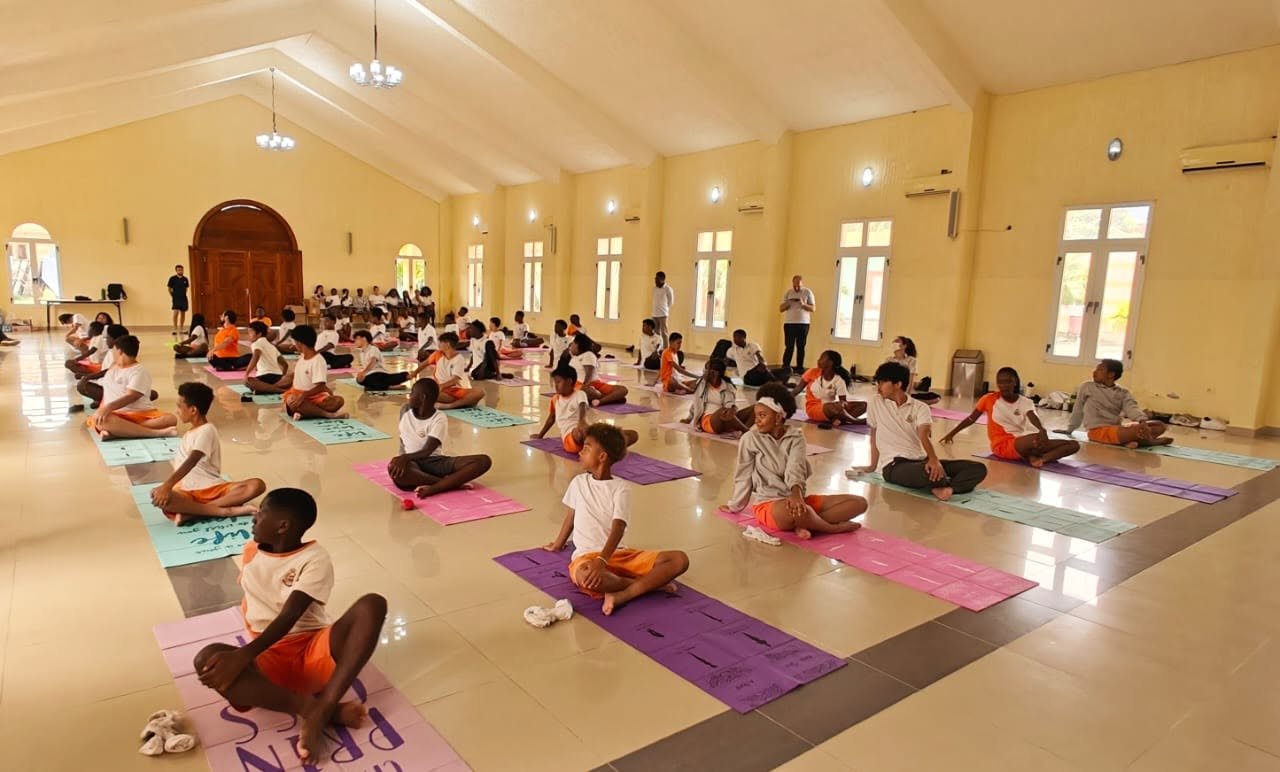 A guided Yoga Session was organized on May 20, 2026 in the Maria Cano Colegio to promote the Yoga on the occasion of 12th IDY, 2026